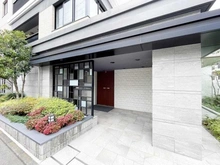 【神奈川県/大和市中央林間】プラウド中央林間 エントランス