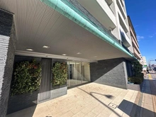 【神奈川県/川崎市宮前区有馬】バースシティ鷺沼エルズ エントランス