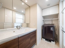 【神奈川県/相模原市南区上鶴間本町】プラウド町田 洗面所