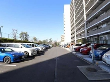 【神奈川県/相模原市南区上鶴間本町】プラウド町田 駐車場