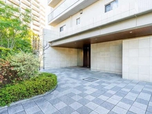 【神奈川県/相模原市南区上鶴間本町】プラウド町田 エントランス