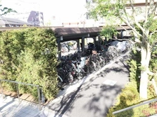 【神奈川県/相模原市南区上鶴間本町】プラウド町田 駐輪場