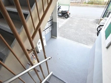 【神奈川県/横浜市緑区東本郷】横浜市緑区東本郷第2団地 2号棟 共用部