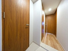 【神奈川県/横浜市西区浅間町】プラウド横濱天王町 玄関