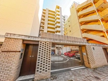 【神奈川県/横浜市西区浅間町】プラウド横濱天王町 駐車場