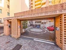 【神奈川県/横浜市西区浅間町】プラウド横濱天王町 駐車場