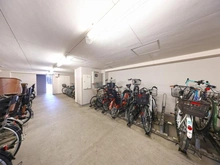 【神奈川県/横浜市西区浅間町】プラウド横濱天王町 駐輪場