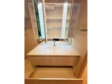 【東京都/港区海岸】スカイグランデ汐留 洗面所