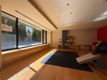 【神奈川県/横浜市鶴見区江ケ崎町】クレストシティアクアグランデ ブライトレジデンス 共用施設：キッズルーム