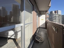 【神奈川県/横浜市西区平沼】モンテベルデ横浜 バルコニー：洗濯物干し可能