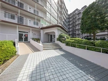 【神奈川県/鎌倉市台】鎌倉台ハイツ A棟 アプローチ