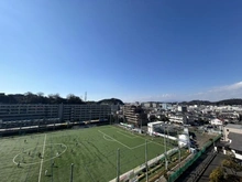 【神奈川県/鎌倉市台】鎌倉台ハイツ A棟 眺望：南西側バルコニーからの眺望
全面に建物が無い眺望です