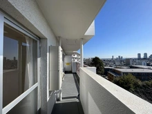 【神奈川県/横浜市神奈川区三ツ沢下町】ガーデン山住宅団地 9号棟 バルコニー