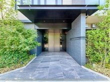 【神奈川県/横浜市西区岡野】プラウド横浜岡野一丁目 エントランス