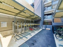 【神奈川県/横浜市西区岡野】プラウド横浜岡野一丁目 駐輪場