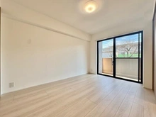 【神奈川県/横浜市南区六ツ川】日神パレステージ弘明寺 洋室：約6帖