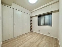 【神奈川県/横浜市神奈川区片倉】ナイスヒルズコート三ッ沢片倉 洋室：約4.9帖