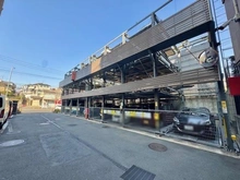 【神奈川県/横浜市神奈川区片倉】ナイスヒルズコート三ッ沢片倉 駐車場