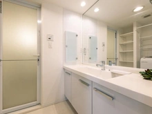 【神奈川県/横浜市神奈川区片倉】グレーシア横濱片倉 洗面所