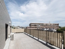 【神奈川県/横浜市神奈川区片倉】グレーシア横濱片倉 ルーフバルコニー