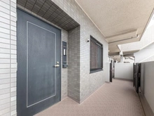 【神奈川県/横浜市神奈川区片倉】グレーシア横濱片倉 共用部