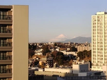 【神奈川県/横浜市西区北幸】ブランズ横浜 眺望：富士山
ズーム無し
