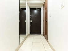 【神奈川県/横浜市西区北幸】ブランズ横浜 玄関