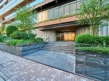 【神奈川県/横浜市西区北幸】ブランズ横浜 エントランス