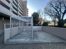 【神奈川県/横浜市神奈川区羽沢南】クリオ上星川弐番館 共用部：ゴミ置場