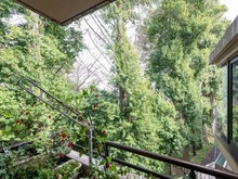 【神奈川県/横浜市神奈川区白楽】ライブタウン白楽 C棟 眺望：ダイニング側バルコニーから