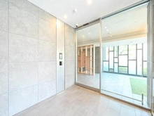 【神奈川県/横浜市南区日枝町】プラウド横浜阪東橋 エントランス