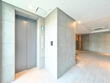 【神奈川県/横浜市南区日枝町】プラウド横浜阪東橋 エントランス