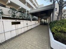 【東京都/世田谷区船橋】藤和千歳船橋ホームズ アプローチ