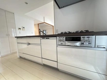 【神奈川県/横浜市南区白妙町】ルネサンス横浜阪東橋 キッチン