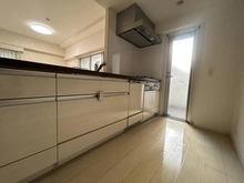 【神奈川県/横浜市南区白妙町】ルネサンス横浜阪東橋 キッチン