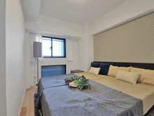 【神奈川県/横浜市中区山下町】ライオンズステージ山下公園 洋室：壁面一部にアクセントクロス採用