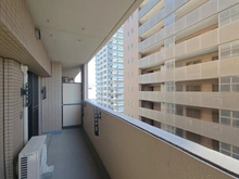 【神奈川県/横浜市中区山下町】ライオンズステージ山下公園 バルコニー：洗濯物干し可能