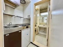 【神奈川県/横浜市神奈川区鶴屋町】ストーク横浜二番館 キッチン