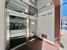 【神奈川県/横浜市神奈川区鶴屋町】ストーク横浜二番館 エントランス