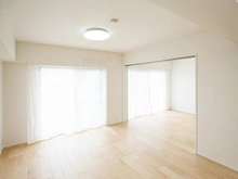 【神奈川県/横浜市南区蒔田町】サングレイス横浜蒔田 リビング