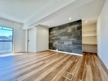 【神奈川県/横浜市中区西竹之丸】チェリーハイツ山手 リビング・ダイニング