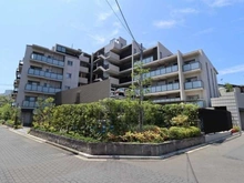 【神奈川県/横浜市神奈川区幸ケ谷】プラウド横浜幸ヶ谷 エントランス