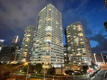 【神奈川県/横浜市西区みなとみらい】M.M.TOWERS  the West 外観：写真右