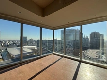 【神奈川県/川崎市幸区中幸町】クレッセント川崎タワー リビング：リフォーム前