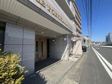 【神奈川県/横浜市西区浅間町】カインドステージ横浜西 アプローチ