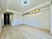 【神奈川県/横浜市神奈川区大口通】マイキャッスル大口駅前 リビング・ダイニング