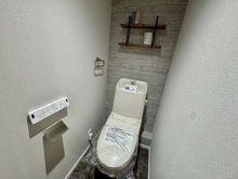 【神奈川県/横浜市神奈川区大口通】マイキャッスル大口駅前 トイレ