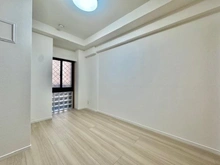 【神奈川県/横浜市神奈川区大口通】マイキャッスル大口駅前 洋室：約4.8帖