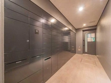 【神奈川県/横浜市南区日枝町】プラウド横浜阪東橋 宅配BOX