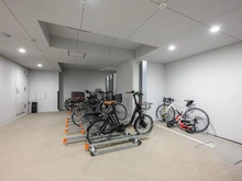 【神奈川県/横浜市中区山下町】グランドメゾン山下公園 駐輪場